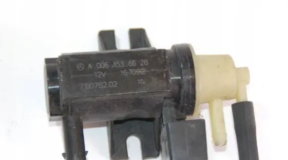 Mercedes-Benz Sprinter W906 Turbo solenoid valve A0061536628