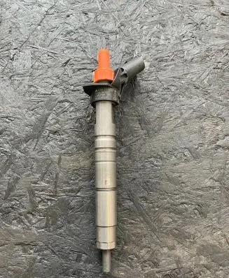Mercedes-Benz GLC X253 C253 Fuel injector A6510702987 1510404708 0445117035