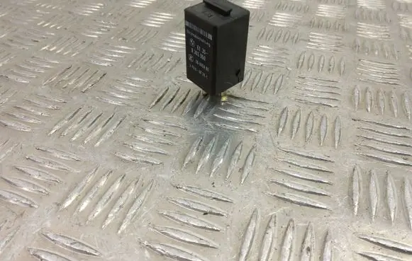 BMW X5 E53 Other relay 8365960