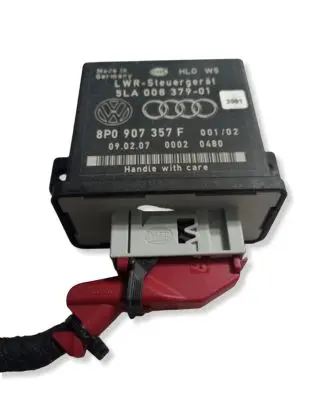 Audi A3 S3 8P Light module LCM 5LA00837901 8P0907357F 00020480