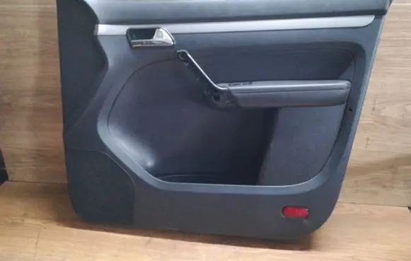 Volkswagen Touran I Front door card panel trim 1T1867012R TR00023160 104539800
