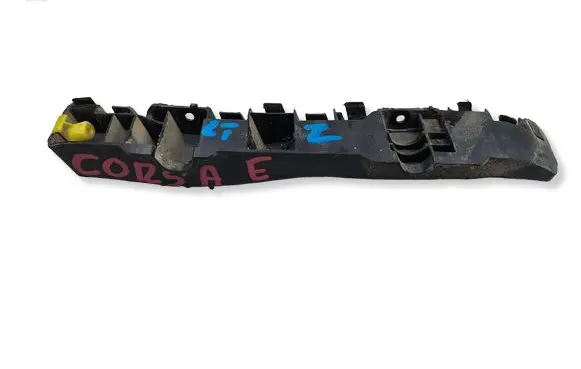 Opel Corsa E Rear bumper mounting bracket 39002837