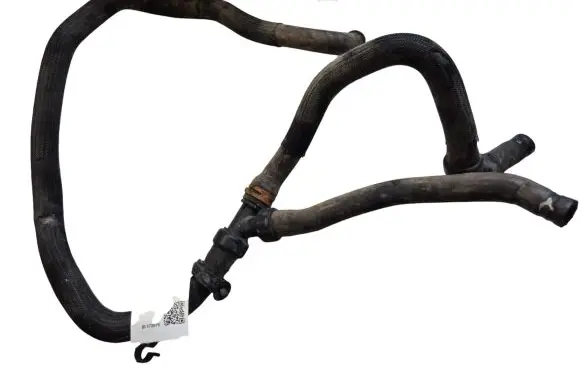 Renault Megane III Engine coolant pipe/hose