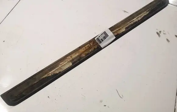 Nissan Primera Front sill trim cover 769b1av710