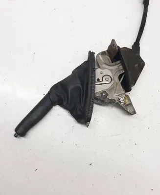 Handbrake/parking brake lever assembly