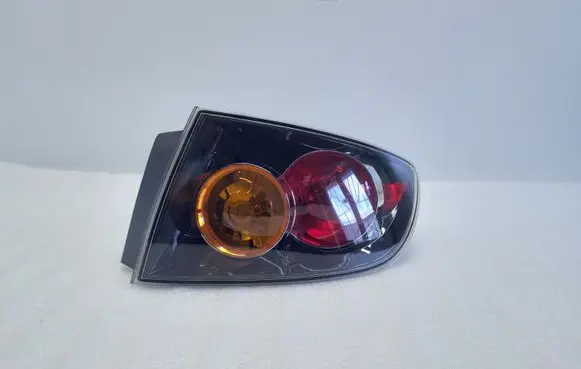 Mazda 3 I Rear/tail lights P3916