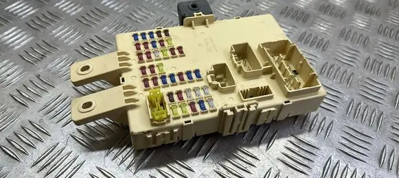 KIA Sportage Fuse module 919503W043