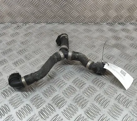 Mercedes-Benz GLS X167 Engine coolant pipe/hose A1675017300