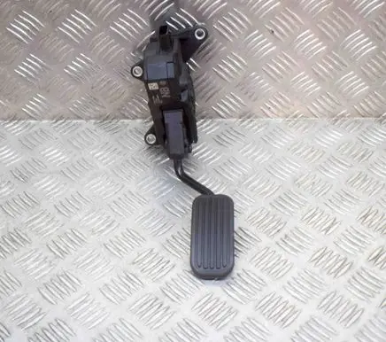 Toyota C-HR I Accelerator throttle pedal 26433849370 78110F4042