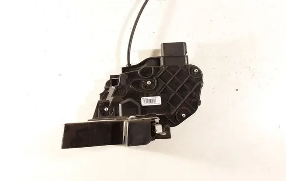 Volvo C30 Front door lock 30753662
