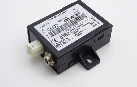Audi A6 S6 C5 4B Auxiliary heating control unit/module 4D0909509