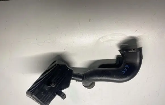 Suzuki Grand Vitara II Intake resonator 78K-R01