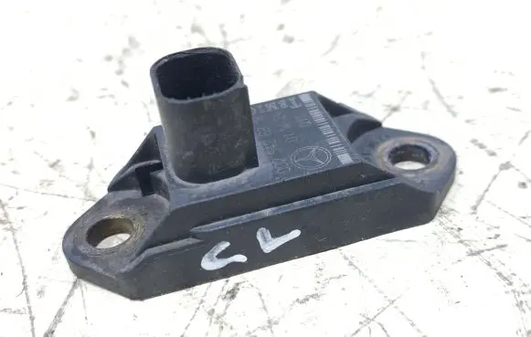 Mercedes-Benz CL C215 Rear air suspension level height sensor 0025426918
