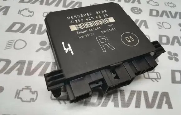 Mercedes-Benz C W203 Door control unit/module 2038206626