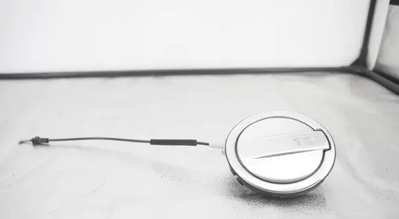 Audi TT Mk1 Fuel tank cap 8J0809900E
