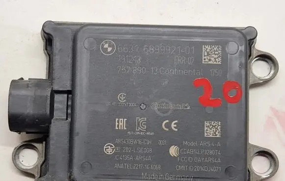 BMW 7 G11 G12 Distronic sensor radar 
