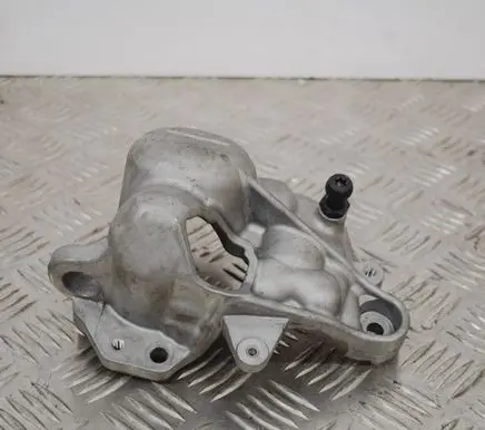 Other engine bay part