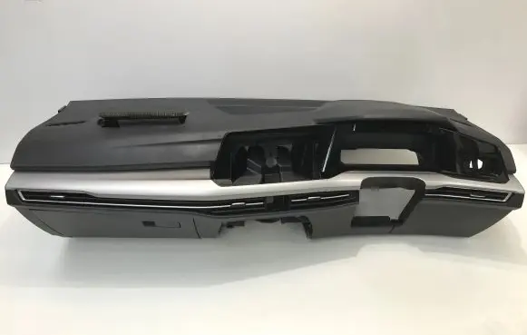 Volkswagen Golf VIII Dashboard 5H284S4UF