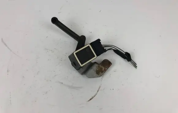 BMW 5 E60 E61 Front height sensor lever 6784700
