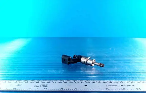 Audi A3 S3 A3 Sportback 8P Fuel injector 03C906036A 03C906036