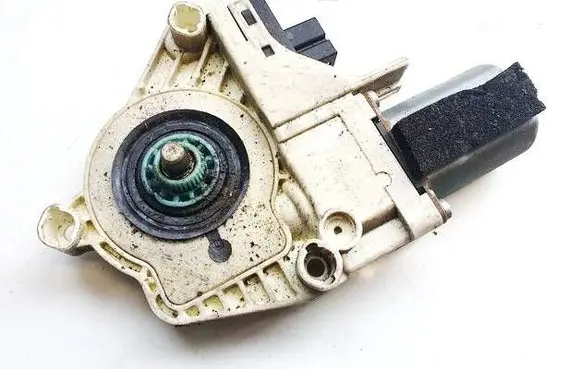 Audi A6 S6 C6 4F Front door window regulator motor 4F0959802D