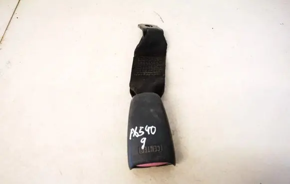 Mitsubishi Space Star Rear seatbelt buckle