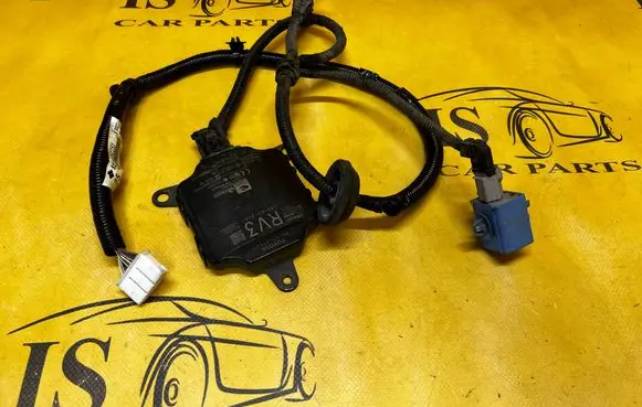 Toyota RAV 4 (XA50) Blind spot module 8218142250 82181-42250 8816242091