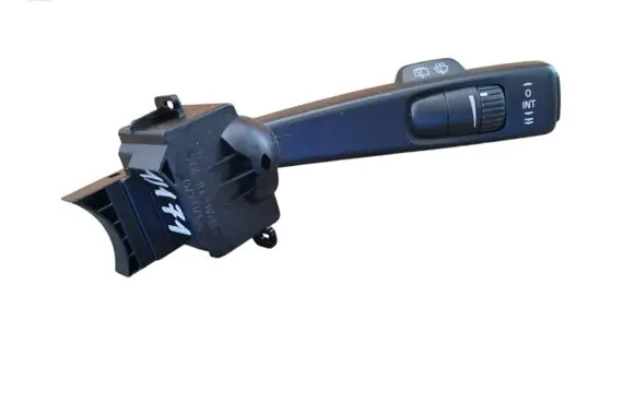 Volvo V50 Wiper control stalk 8682869