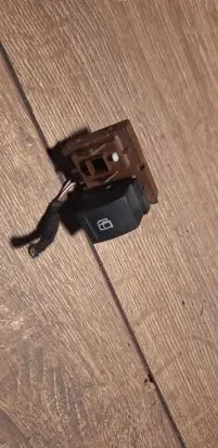 Volkswagen PASSAT B6 Fuel tank opening switch 3c0959903b