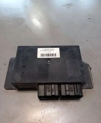 Volkswagen PASSAT B5 Comfort/convenience module 1J0959799R 11134296