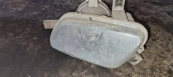 Volvo V70 Front fog light 8693347