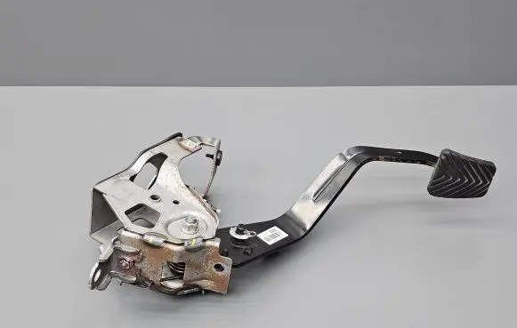 Clutch pedal