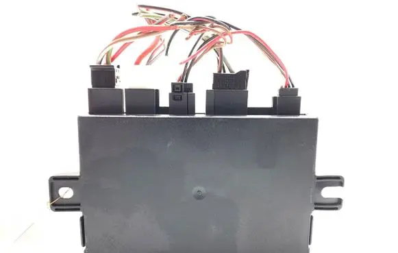 Mercedes-Benz E W211 Tow bar trailer control unit/module 2115450832