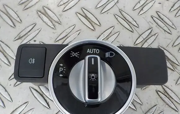 Mercedes-Benz Vito Viano W447 Light switch