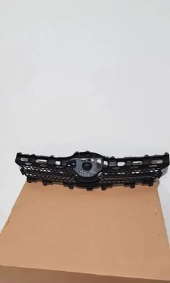 Toyota Corolla Verso E121 Quarter panel pressure vent 531110F030