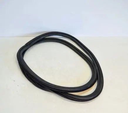Audi A3 S3 8V Rubber seal rear door 8V4833721B