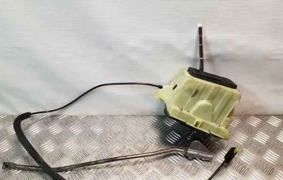 Mercedes-Benz E W212 Gear shifter/selector A2042678124