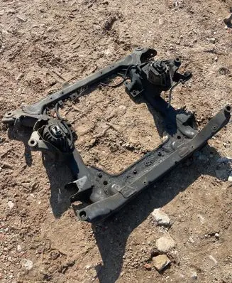 BMW 3 E90 E91 Front subframe