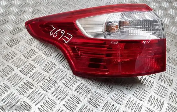 Ford Focus Rear/tail lights bm5113405g