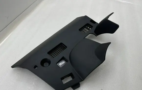 Tesla Model Y Other dashboard part 168436500A DDQ21263100880