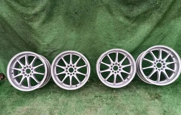 Opel Astra H R18 alloy rim 