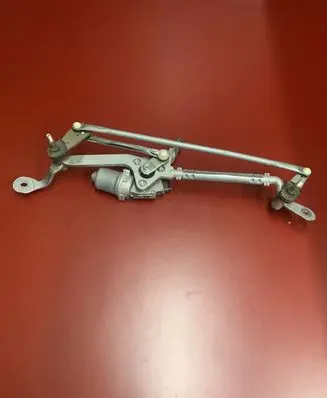 BMW X3 G01 Front wiper linkage 7399004
