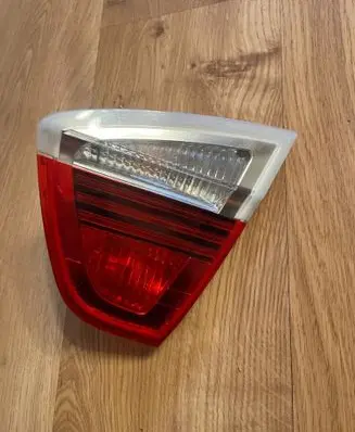 BMW 3 E90 E91 Tailgate rear/tail lights 6937460
