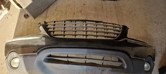 Chrysler Pacifica Front bumper
