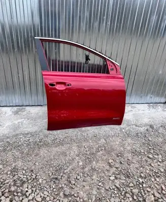 KIA Sportage Front door