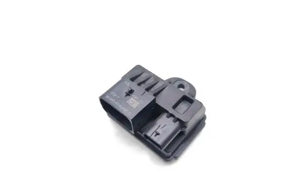 BMW 3 E90 E91 Glow plug pre-heat relay 8519471 851947101