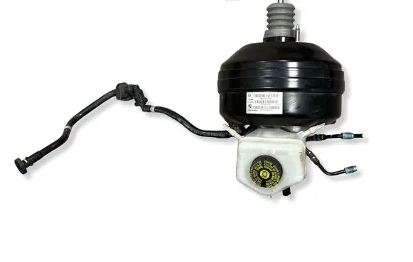 BMW 4 F32 F33 Brake booster 6872135 0204824361 22202046895