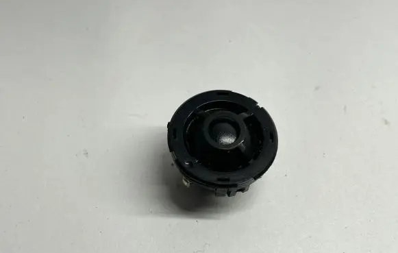 Ford Mustang VI Front door speaker FR3T18808AA