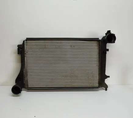 Skoda Octavia Mk2 (1Z) Intercooler radiator 038906051C 1K0145803AM