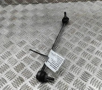 BMW M3 F80 Front anti-roll bar/stabilizer link 2284643